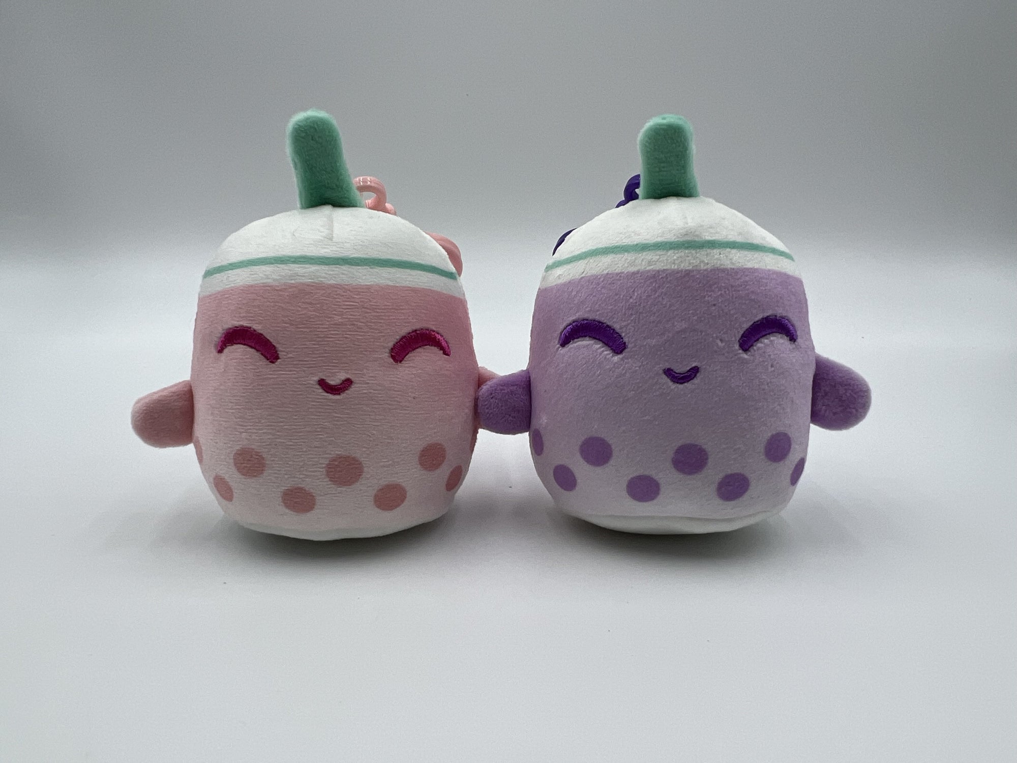 Plushiverse: Plushmate Besties - U Give Me Boba-flies