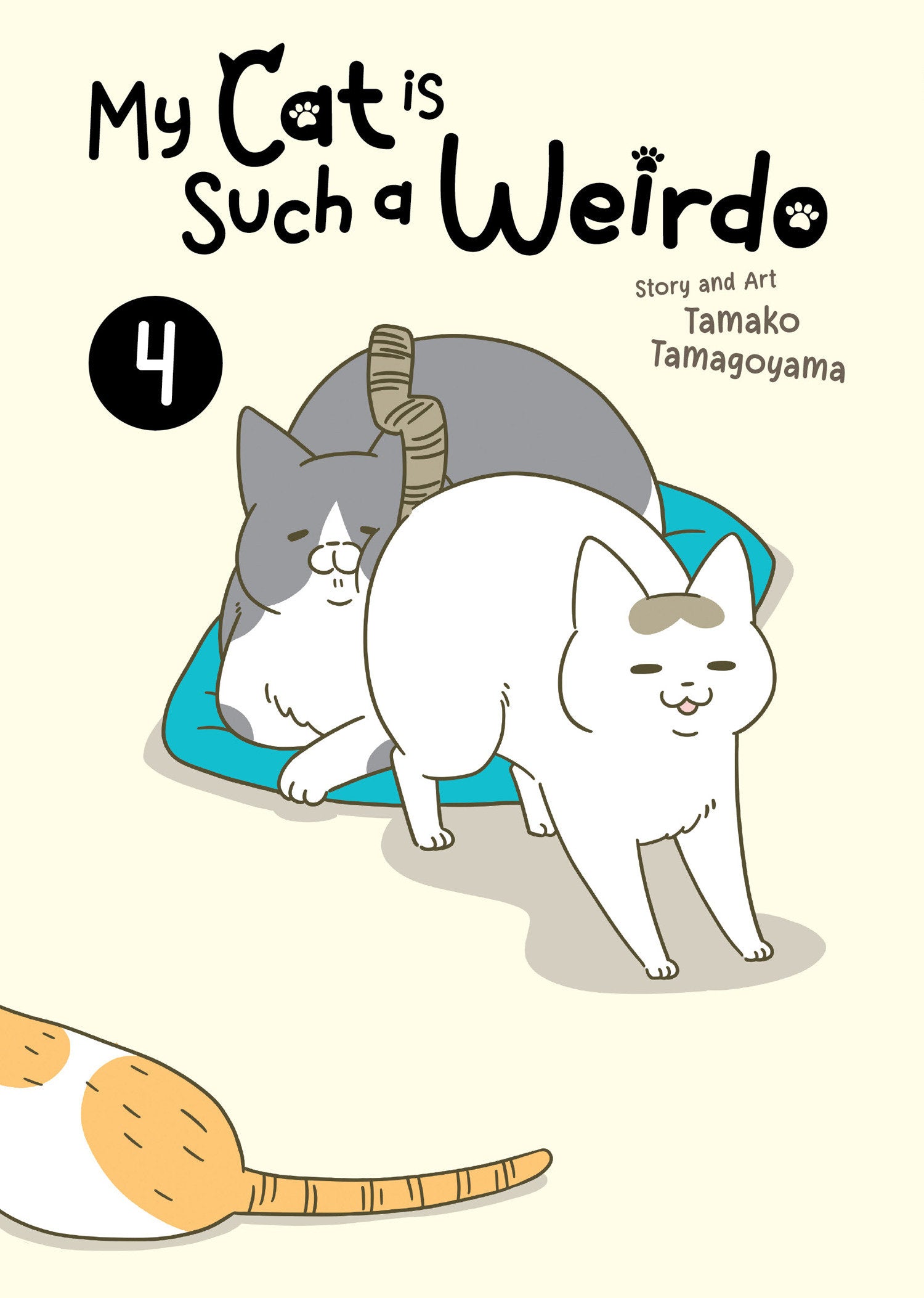 My Cat Is Such A Weirdo Volume. 4