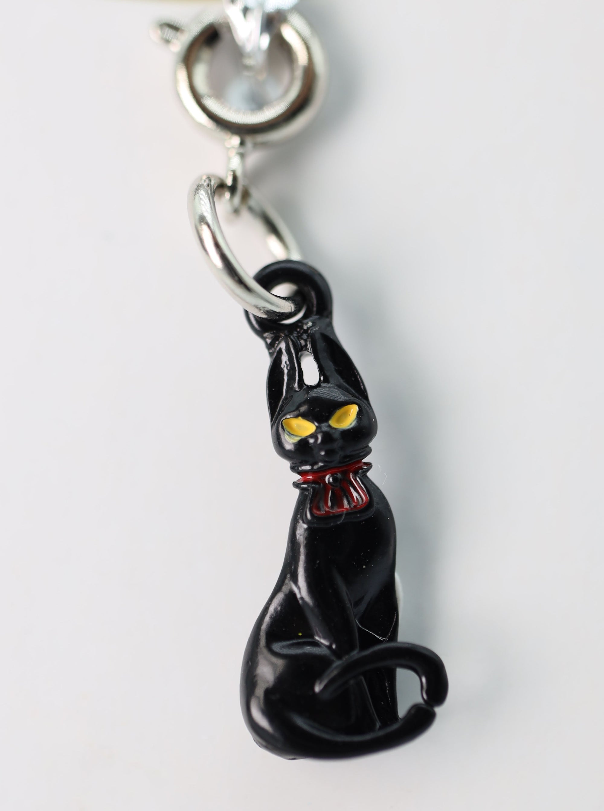 Traveler's Trinkets Cat Charm
