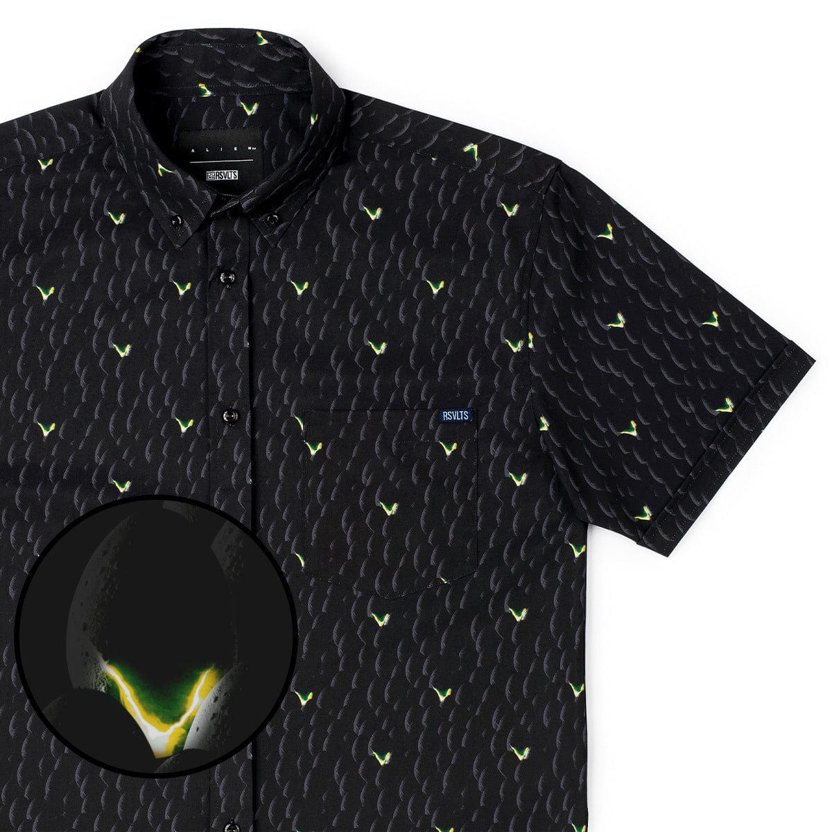 Alien "Hatching Horrors" – KUNUFLEX Short Sleeve Shirt MD